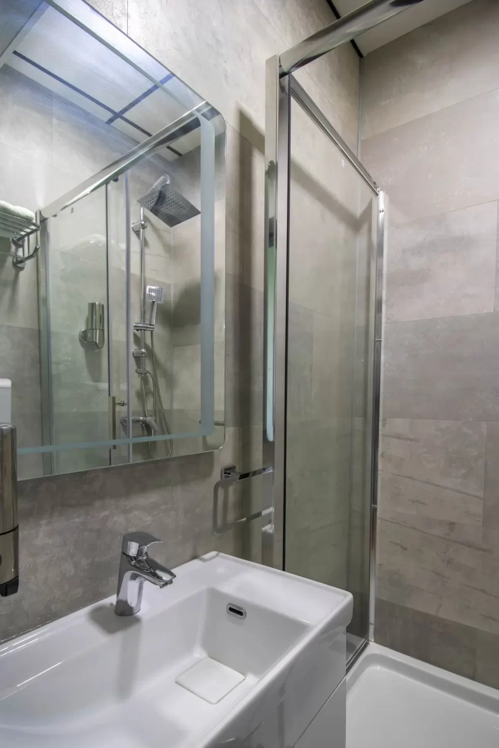 Treba Vam prenoćište u Požarevcu? Na pravom ste mestu. Hostel Aurora, Bože Dimitrijevića 5, na Bulevaru.